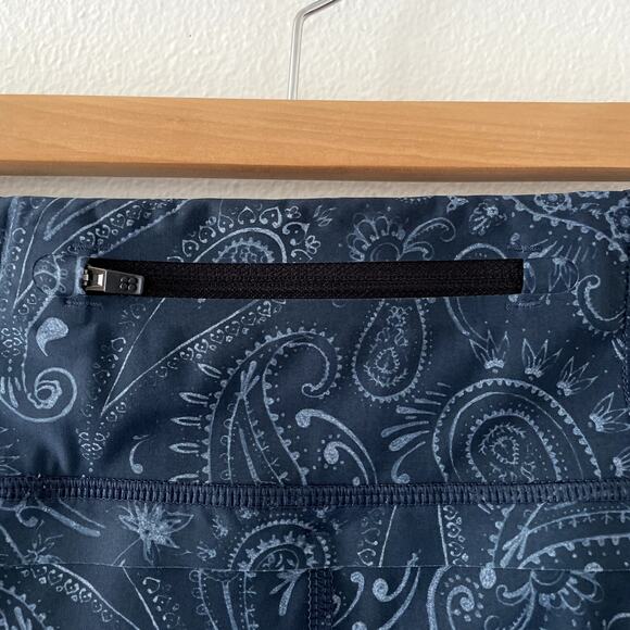 Sweaty Betty Leggings Womens Medium Blue Zero Gravity Paisley Activewear Running - Picture 6 of 9
